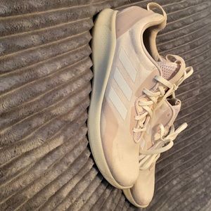 Adidas Puré Bounce+